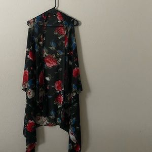 Sheer Sleeveless Kimono w/ Waterfall Cut